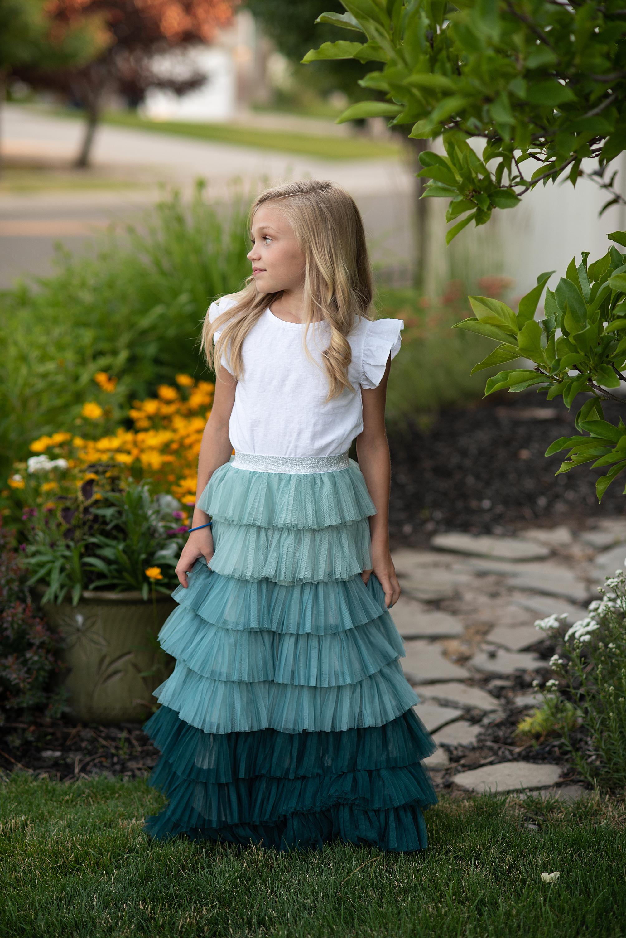 Tiered skirt clearance and top